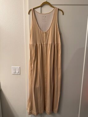 STORQ Maternity/Postpartum Lounge Dress size 4 (L)